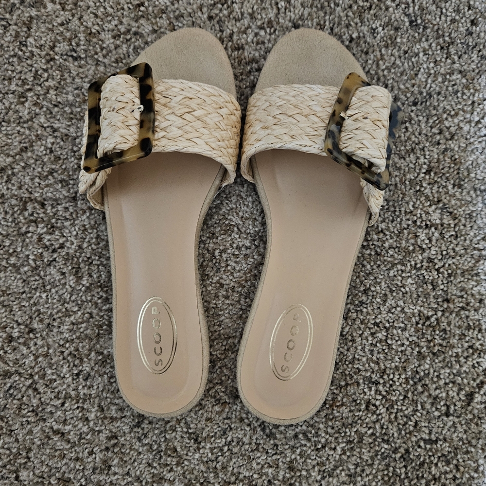 Scoop Raffia Tortoise Buckle Slide Sandals